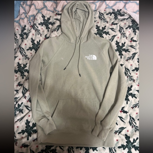 The North Face Tops - North face hoodie